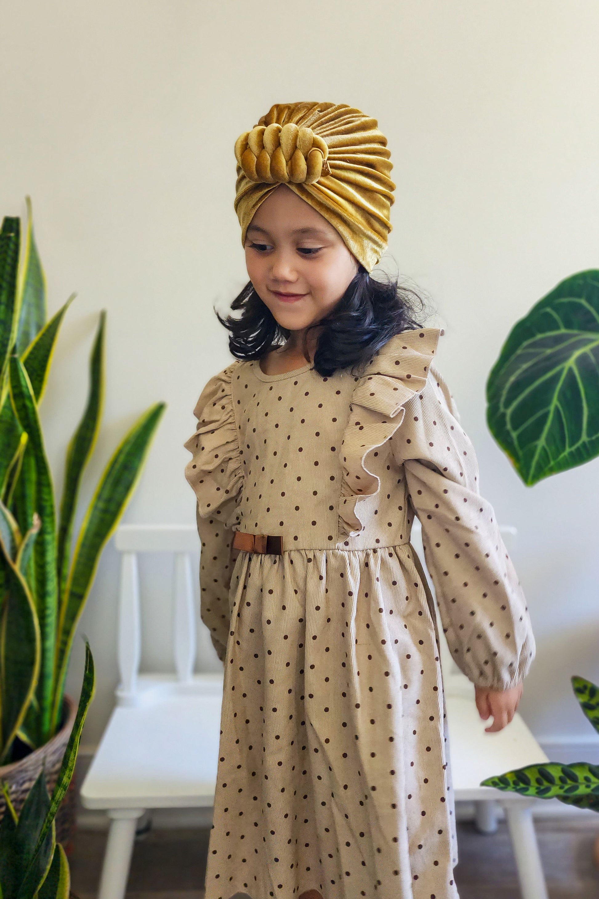 Toddler velvet turban knot in gold color side view