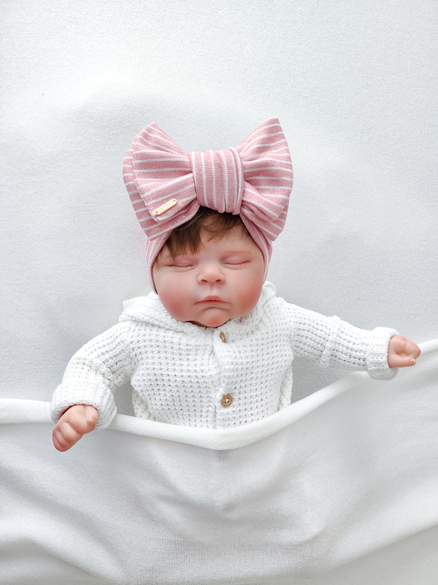 Oversized head wrap bow for baby and adults, glitter pink stripe. 