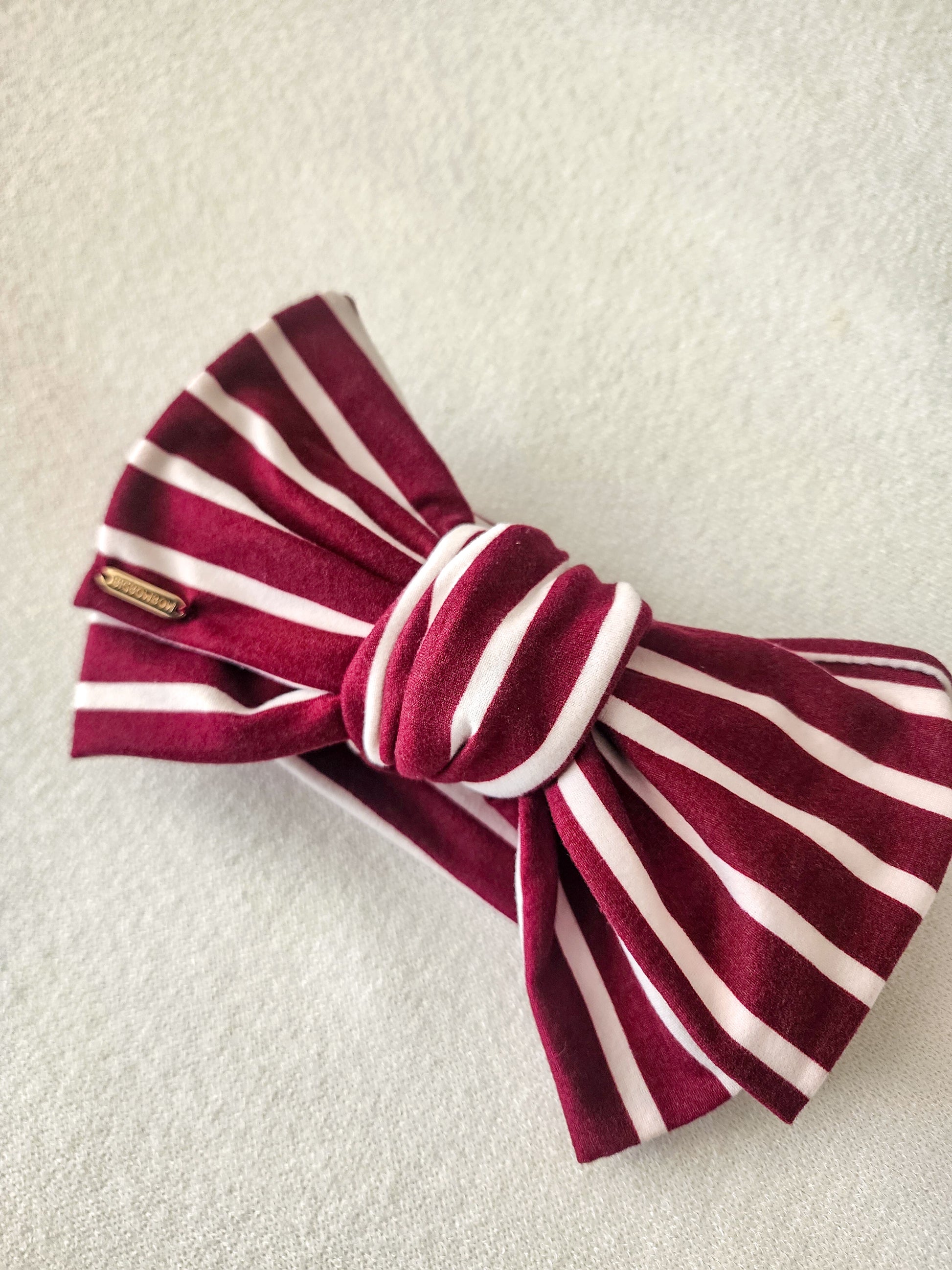 Head wrap headbands bow in stripe white and burgundy front view