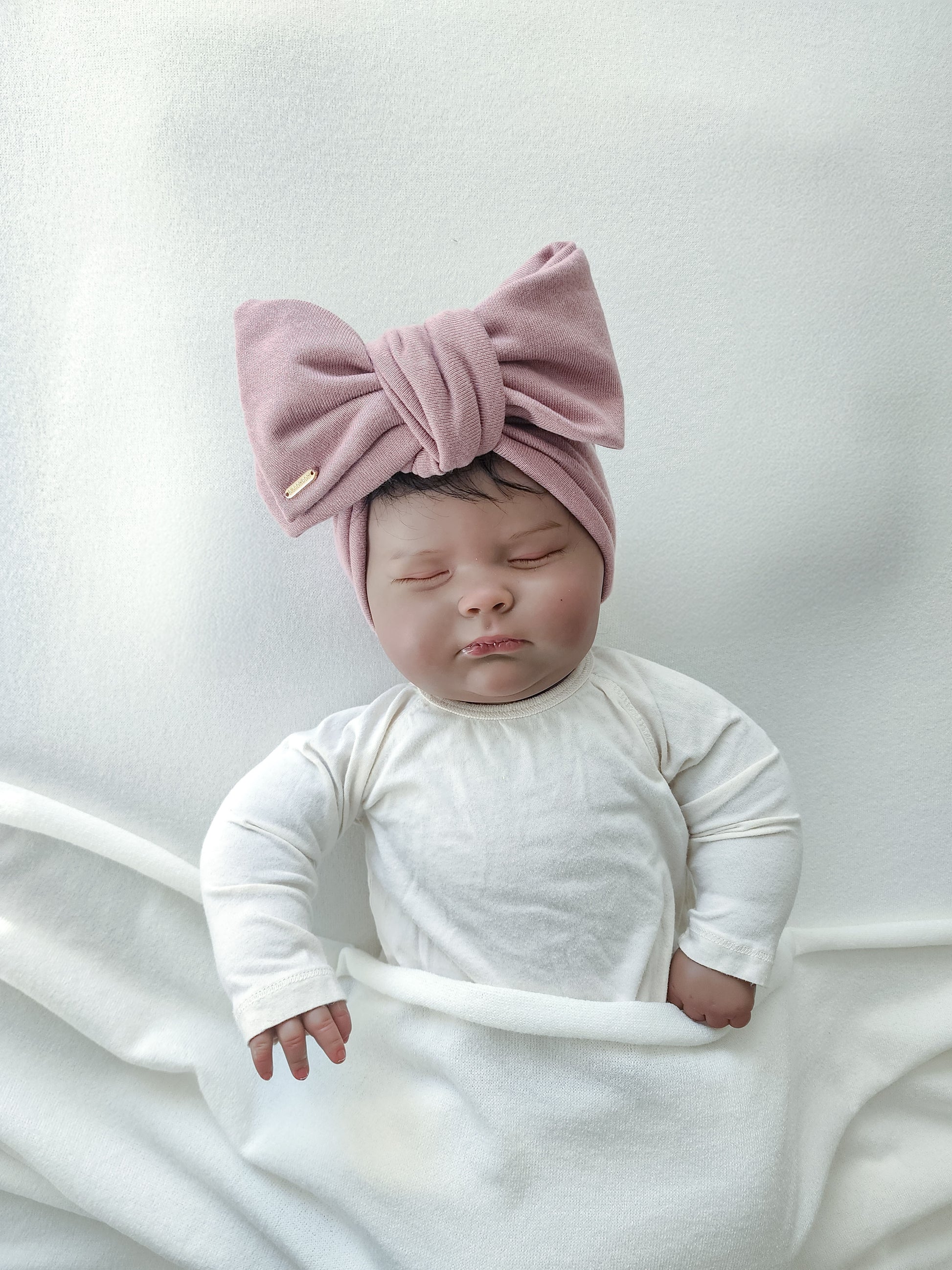 Bigbowbow Head wrap bow or kids, baby and adult, front view, dusty pink color