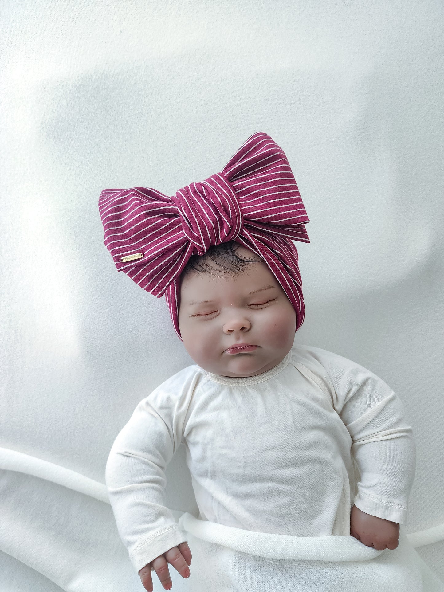 Head wrap headbands bow in small stripe white and burgundy front view