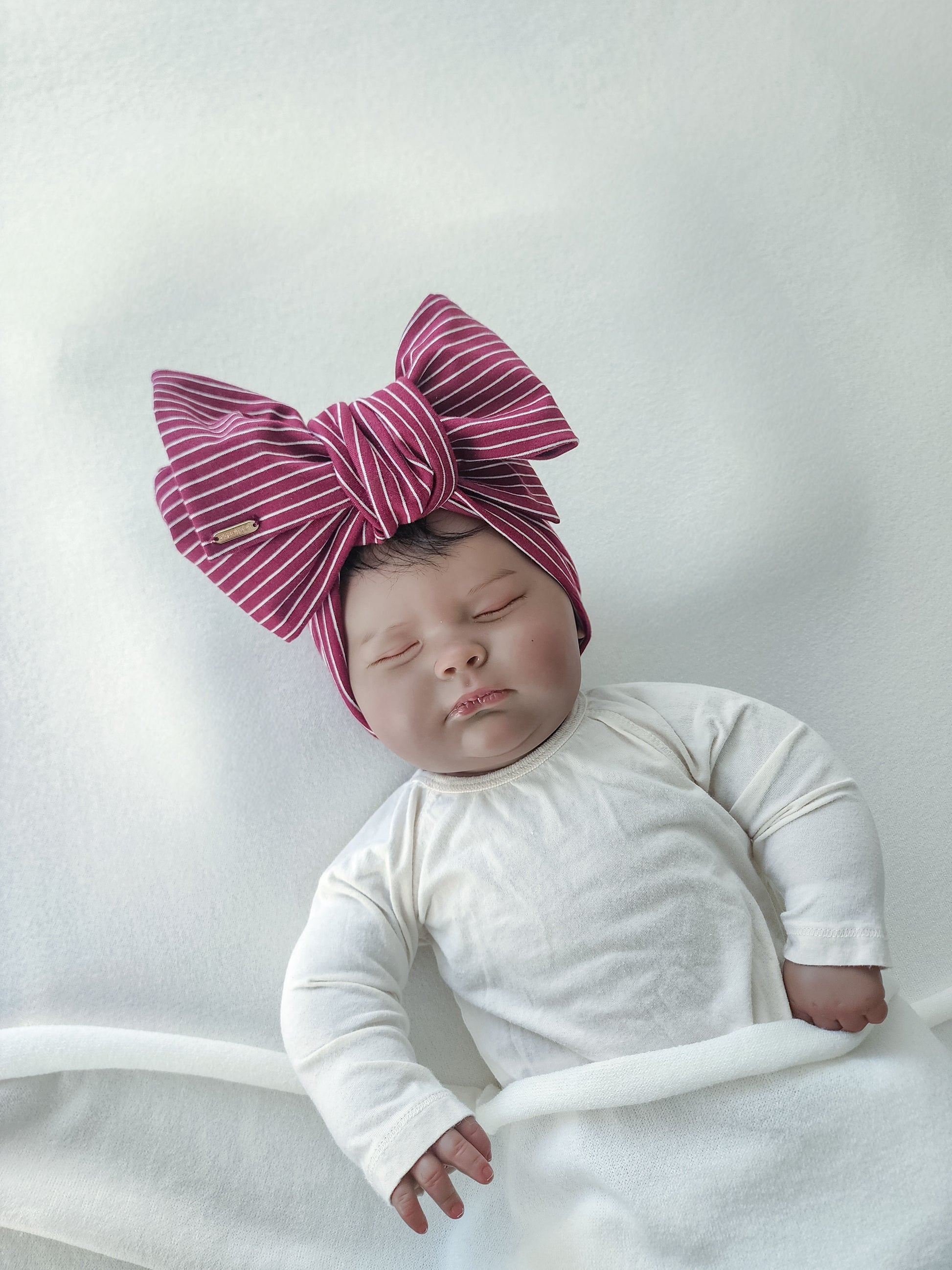 Head wrap headbands bow in small stripe white and burgundy front view