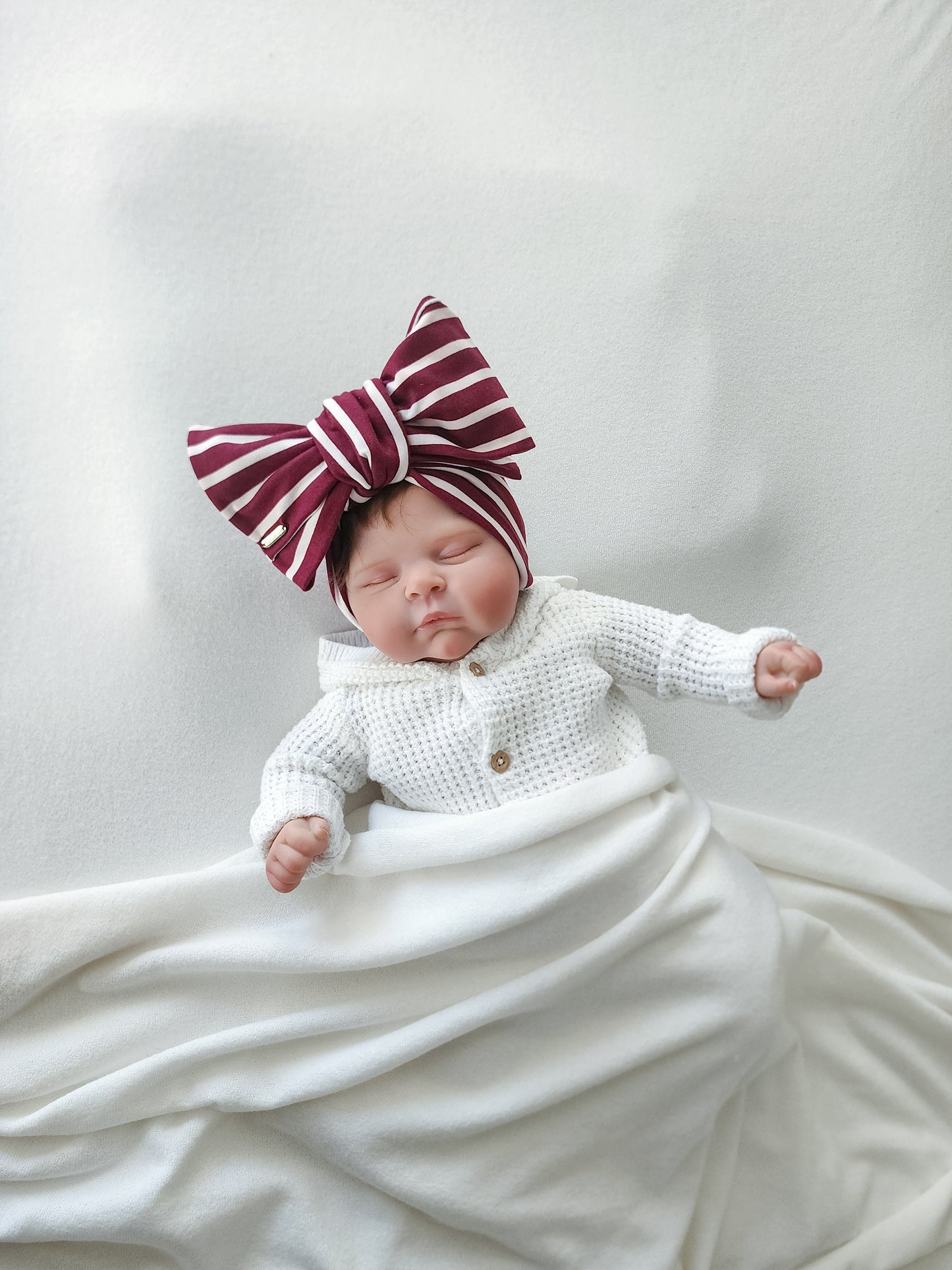 Head wrap headbands bow in stripe white and burgundy front view