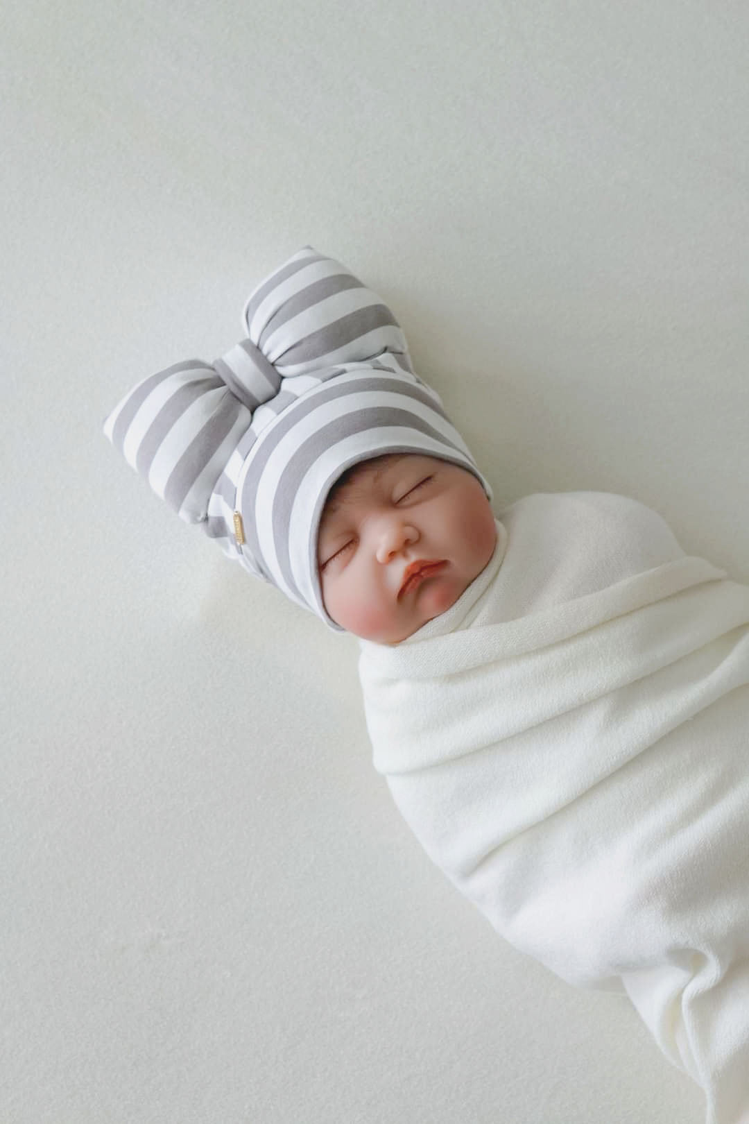 newborn beanie bow front view